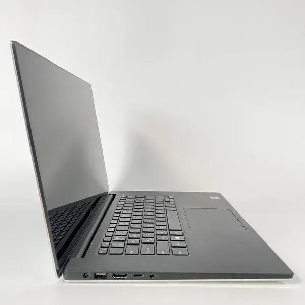 Мобільна робоча станція Dell Precision 5530 / 15.6" (3840x2160) IPS Touch / Intel Xeon E-2176M (6 (12) ядер по 2.7 - 4.4 GHz) / 16 GB DDR4 / 512 GB SSD / nVidia Quadro P1000, 4 GB GDDR5, 128-bit / HDMI б/в - зображення 4