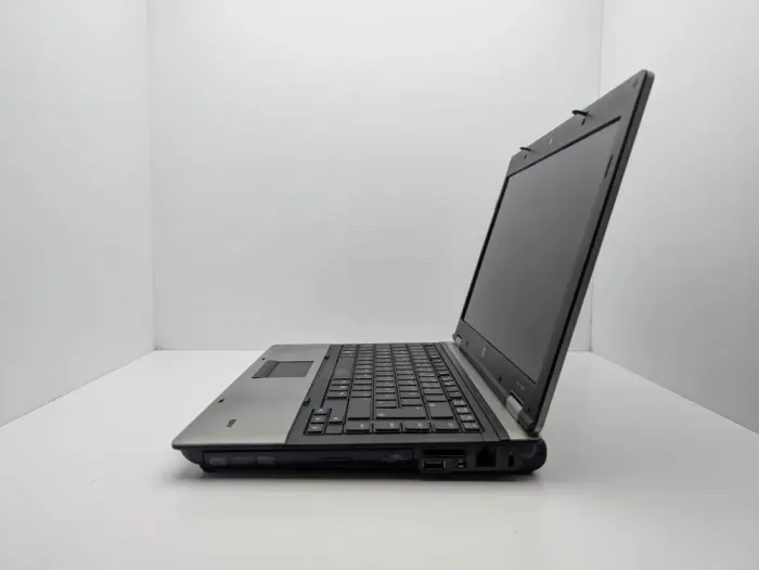 Ноутбук HP ProBook 6450b / 14" (1366x768) TN / Intel Core i5-450M (2 (4) ядра по 2.4 - 2.66 GHz) / 6 GB DDR3 / 240 GB SSD / Intel HD Graphics / WebCam б/в - зображення 6