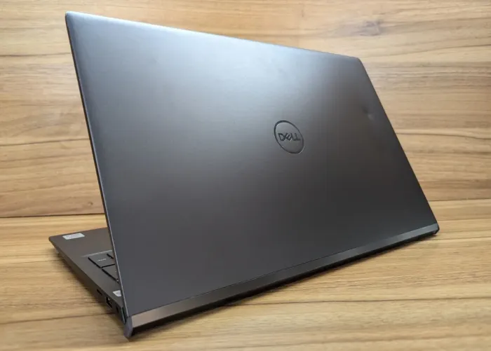 Ігровий ноутбук Б-клас Dell Vostro 7500 / 15.6" (1920x1080) IPS / Intel Core i7-10750H (6 (12) ядер по 2.6 - 5.0 GHz) / 16 GB DDR4 / 512 GB SSD / nVidia GeForce GTX 1650 Ti, 4 GB GDDR6, 128-bit / WebCam / TouchID / Windows 10 б/в - зображення 8