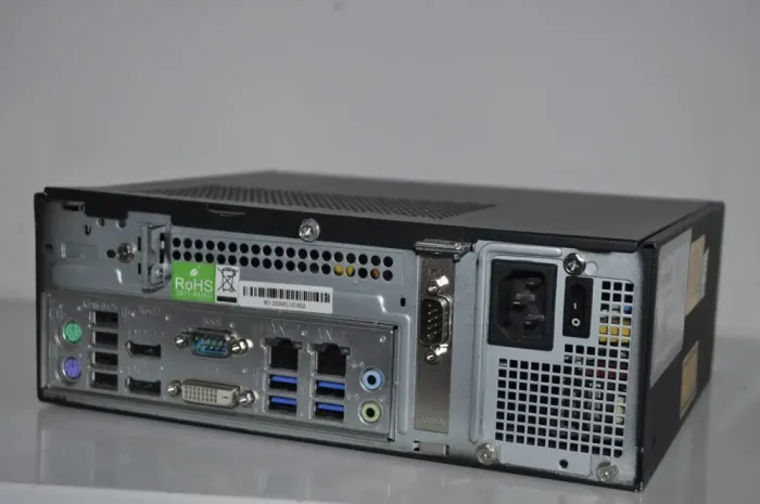 Комп'ютер Terra SFF / Intel Core i3-6320 (2 (4) ядра по 3.90 GHz) / 12 GB DDR4 / 500 GB HDD / Intel HD Graphics 530 / DVD-ROM / Windows 10 Pro б/в - зображення 9