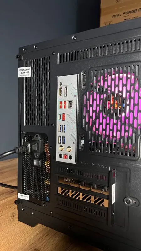 Збірка під замовлення:ігровий ПК GameMax Hype-M Black Tower / AMD Ryzen 7 7800X3D (8 (16) ядер по 4.2 - 5.0 GHz) / 32 GB DDR5 / 1000 GB SSD M.2 / nVidia GeForce RTX 5070, 12 GB GDDR7, 192-bit / 850W - зображення 9