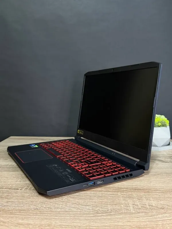 Ігровий ноутбук Б-клас Acer Nitro 5 / 15.6" (1920x1080) IPS / Intel Core i5-11400H (6 (12) ядер по 2.7 - 4.5 GHz) / 16 GB DDR4 / 512 GB SSD M.2 / nVidia GeForce RTX 3050, 4 GB GDDR6, 128-bit / WebCam / Win 11 б/в - зображення 5