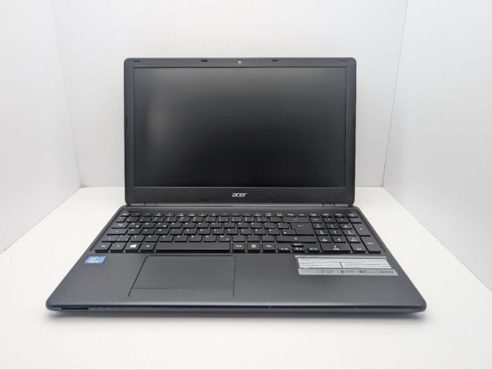 Ноутбук Acer Aspire E1-570 / 15.6" (1366x768) TN / Intel Core i3-3217U (2 (4) ядра по 1.8 GHz) / 8 GB DDR3 / 500 GB HDD / Intel HD Graphics 4000 / WebCam / DVD-ROM б/в - зображення 3