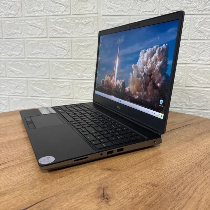 Мобільна робоча станція Б-клас Dell Precision 7560 / 15.6" (1920x1080) IPS / Intel Core i9-11950H (8 (16) ядер по 2.6 - 5.0 GHz) / 64 GB DDR4 / 512 GB SSD / nVidia RTX A5000, 16 GB GDDR6, 256-bit / WebCam б/в - зображення 5