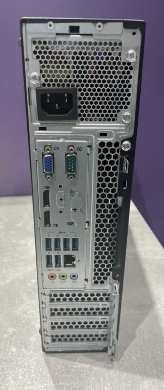 Комп'ютер Lenovo ThinkCentre M900 SFF / Intel Core i5-6500 (4 ядра по 3.2 - 3.6 GHz) / 8 GB DDR4 / 128 GB SSD / Intel HD Graphics 530 / DisplayPort б/в - зображення 3