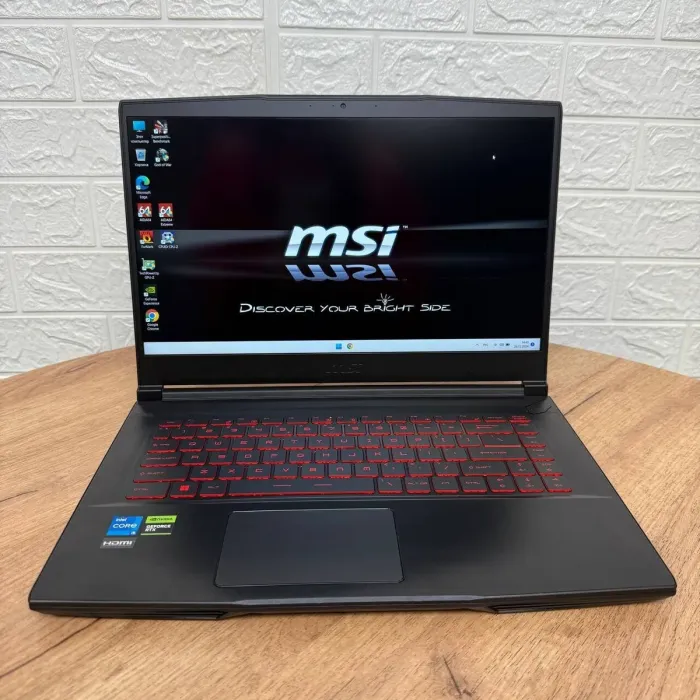 Ігровий ноутбук Б-клас MSI GF63 Thin GF63 12UCX / 15.6" (1920x1080) IPS / Intel Core i5-12450H (8 (12) ядер по 3.3 - 4.4 GHz) / 8 GB DDR4 / 512 GB SSD / nVidia GeForce RTX 2050, 4 GB GDDR6, 64-bit б/в - зображення 2