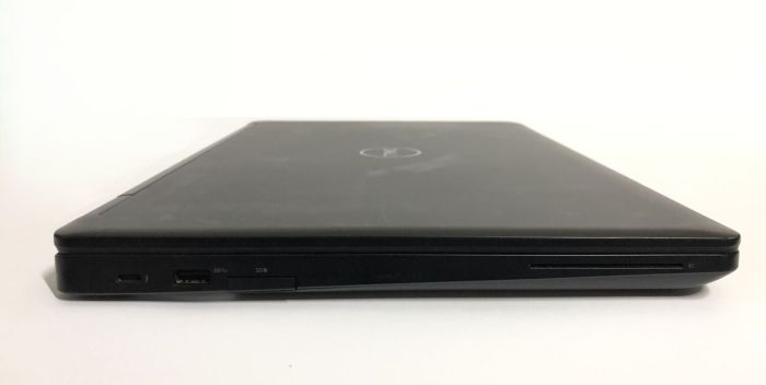 Робоча станція Dell Precision 3530 / 15.6" IPS / Core i7-8850H (6(12) ядер по 2.6-4.3 GHz) / 16GB DDR4 / 256GB SSD / Quadro P600, 4GB GDDR5, 128-bit / WebCam / HDMI б/в - зображення 7