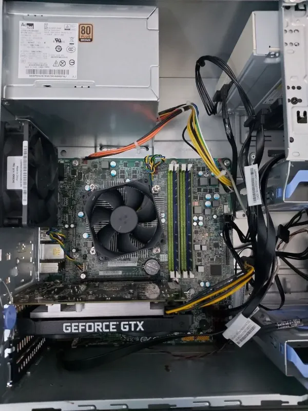 Комплект: Lenovo ThinkCentre M800 Tower / Intel Core i5-6600K (4 ядра по 3,5 - 3,9 ГГц) / 16 ГБ DDR4 / 512 ГБ SSD / nVidia GeForce GTX 1650, 4 ГБ GDDR5, 128-біт / DVD-ROM + Монітор LG 24MB37PM-B / 24" (1920x1080) IPS б/в - изображение 4