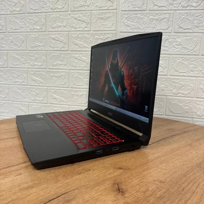 Ігровий ноутбук MSI Katana GF66 11UE / 15.6" (1920x1080) IPS / Intel Core i7-11800H (8 (16) ядер по 2.3 - 4.6 GHz) / 16 GB DDR4 / 512 GB SSD NVMe / nVidia GeForce RTX 3060, 6 GB GDDR6, 192-bit / WebCam б/в - зображення 5