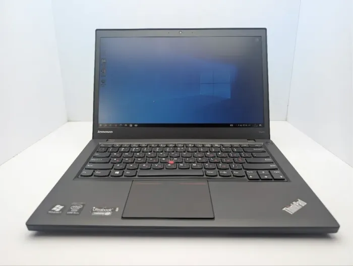 Ноутбук Lenovo ThinkPad T440s / 14" (1600x900) TN / Intel Core i5-4300U (2 (4) ядра по 1.9 - 2.9 GHz) / 8 GB DDR3 / 256 GB SSD / Intel HD Graphics 4400 / WebCam б/в - зображення 2