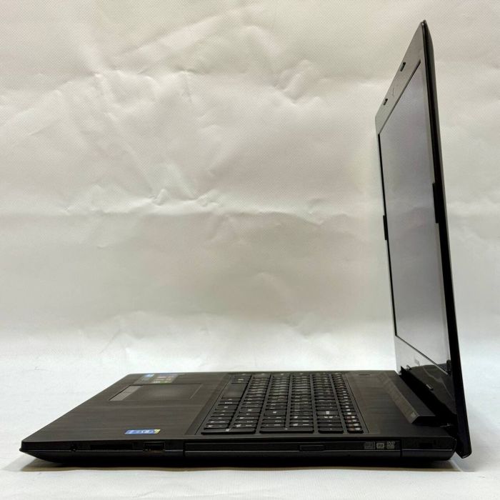 Ноутбук Lenovo G50-30 80G0 / 15.6" (1366x768) TN / Intel Pentium N3540 (4 ядра по 2.16 - 2.66 GHz) / 8 GB DDR3 / 240 GB SSD / Intel HD Graphics / WebCam / DVD-ROM / Windows 10 Pro б/в - зображення 5