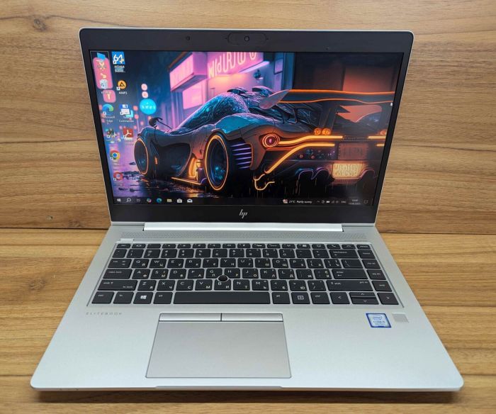 Ультрабук HP EliteBook 840 G5 / 14" (1920x1080) IPS / Intel Core i5-8250U (4 (8) ядра по 1.6 - 3.4 GHz) / 16 GB DDR4 / 512 GB SSD / Intel UHD Graphics 620 / WebCam / TouchID / Windows 10 б/в - зображення 2