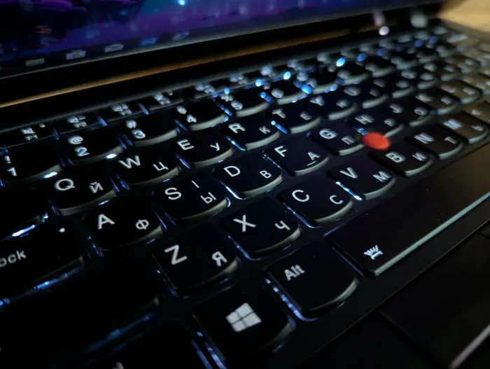 Ультрабук Lenovo ThinkPad x390 / 13.3" (1920x1080) IPS Touch / Intel Core i7-8665U (4 (8) ядра по 1.9 - 4.8 GHz) / 16 GB DDR4 / 480 GB SSD / Intel UHD Graphics / WebCam / TouchID / Windows 10 б/в - зображення 6