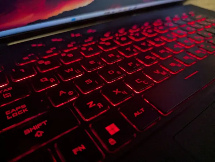 Ігровий ноутбук Asus ROG Zephyrus M16 GU603ZW / 16" (2560x1600) IPS / Intel Core i9-12900H (14 (20) ядер по 3,8 - 5,0 ГГц) / 40 ГБ DDR5 / 1000 ГБ SSD / nVidia GeForce RTX 3070 Ti, 8 ГБ GDDR6X, 256-біт / Веб-камера / Windows 11 б/в - изображение 7