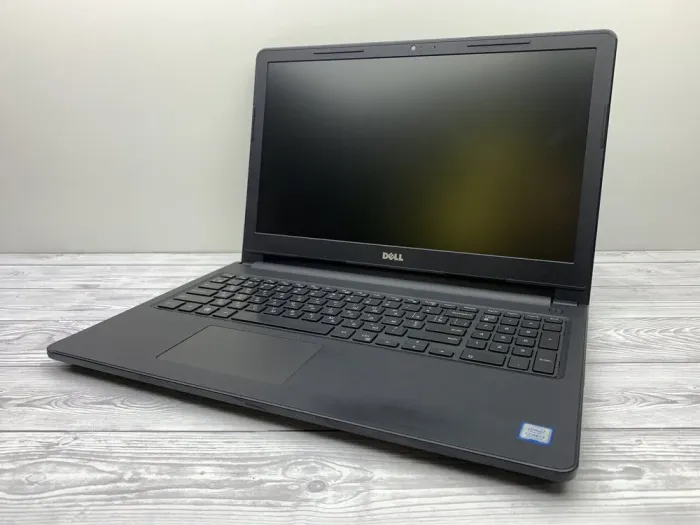 Ноутбук Б-клас Dell Inspiron 15 3576 / 15.6" (1920x1080) TN / Intel Core i3-7020U (2 (4) ядра по 2.3 GHz) / 8 GB DDR4 / 120 GB SSD / AMD Radeon R5 M435, 2 GB GDDR5, 64-bit / WebCam / DVD-ROM б/в - зображення 3