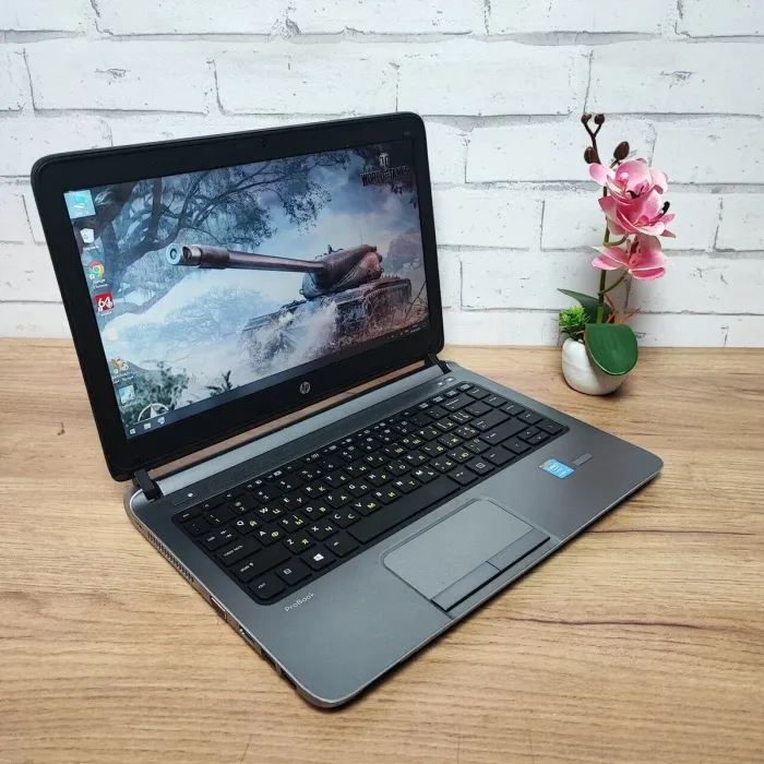 Ноутбук Б-клас HP ProBook 430 G1 / 14" (1366x768) TN / Intel Core i3-4005U (2 (4) ядра по 1.7 GHz) / 8 GB DDR3 / 256 GB SSD / Intel HD Graphics 4400 / WebCam б/в - зображення 3
