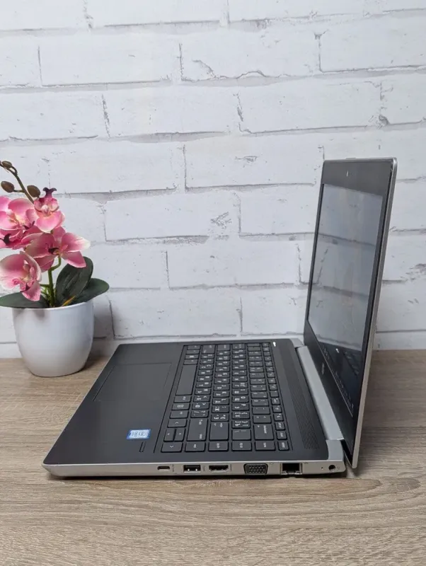Ультрабук Б-клас HP ProBook 430 G5 / 13.3" (1920x1080) TN / Intel Core i3-7100U (2 (4) ядра по 2.4 GHz) / 16 GB DDR4 / 256 GB SSD / Intel UHD Graphics 620 / WebCam б/в - зображення 6