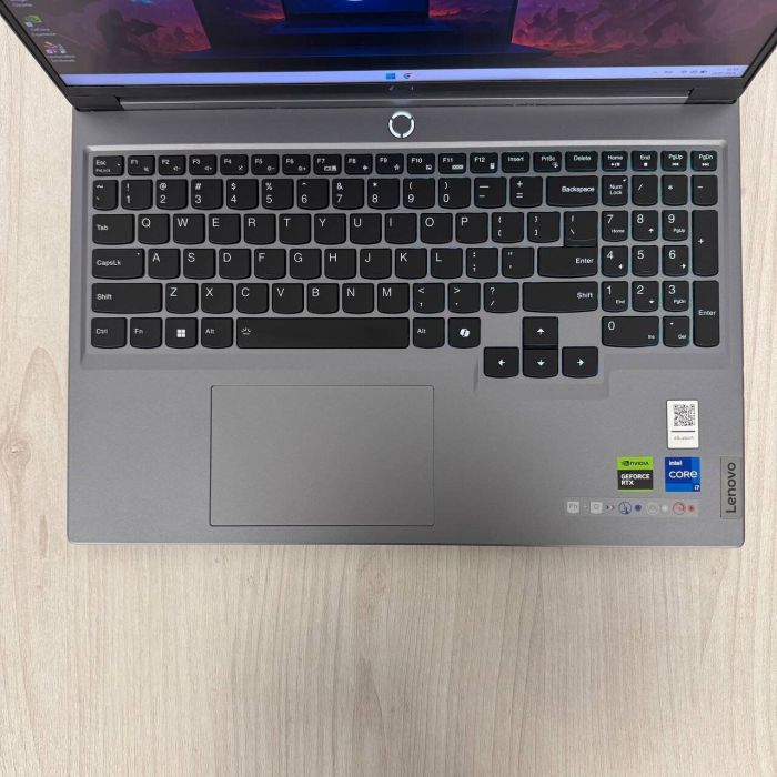 Ігровий ноутбук Б-клас Lenovo Legion 5 16IRX9 / 16" (2560x1600) IPS / Intel Core i7-14700HX (20 (28) ядер по 1.5 - 5.5 GHz) / 16 GB DDR5 / 512 GB SSD NVMe / nVidia GeForce RTX 4070, 8 GB GDDR6, 128-bit / WebCam б/в - зображення 7