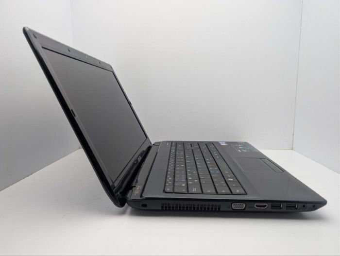 Ноутбук Asus A52J / 17.3" (1600x900) TN / Intel Core i3-350M (2 (4) ядра по 2.2 GHz) / 6 GB DDR3 / 500 GB HDD / AMD Radeon HD 5470M, 1 GB GDDR3, 64-bit / WebCam / DVD-ROM б/в - зображення 4