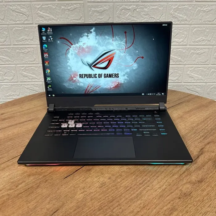 Ігровий ноутбук Б-клас Asus ROG Strix G513IM / 15.6" (1920x1080) IPS / AMD Ryzen 7 4800H (8 (16) ядер по 2.9 - 4.2 GHz) / 32 GB DDR4 / 1000 GB SSD / nVidia GeForce RTX 3060, 6 GB GDDR6, 192-bit б/в - зображення 2