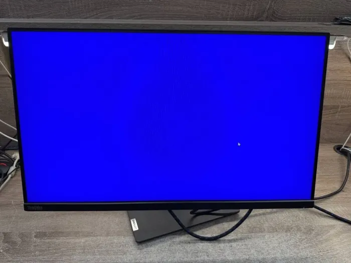 Монітор Lenovo ThinkVision T27i-30 / 27" (1920x1080) IPS / DisplayPort, HDMI, VGA, USB 3.0 / VESA 100x100 б/в - зображення 8