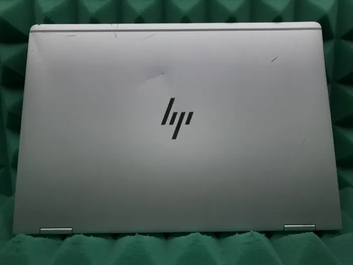 Ноутбук-трансформер Б-клас HP EliteBook x360 1030 G2 / 13.3" (1920x1080) IPS Touch / Intel Core i7-7600U (2 (4) ядра по 2.8 - 3.9 GHz) / 8 GB DDR4 / 256 GB SSD M.2 / Intel HD Graphics 620 / WebCam / Fingerprint / USB 3.1 / HDMI б/в - зображення 8