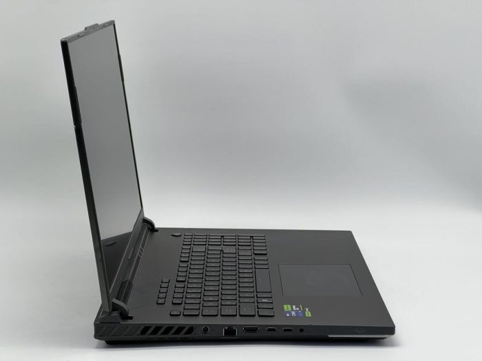 Ігровий ноутбук Б-класу Asus ROG Strix G18 G814JZ-G18 / 18" (2560x1600) IPS / Intel Core i9-13980HX (24 (32) ядра по 2,2 - 5,5 ГГц) / 32 ГБ DDR5 / 2048 ГБ SSD NVMe / nVidia GeForce RTX 4080, 12 ГБ GDDR6, 192-біт / WebCam б/в - зображення 3