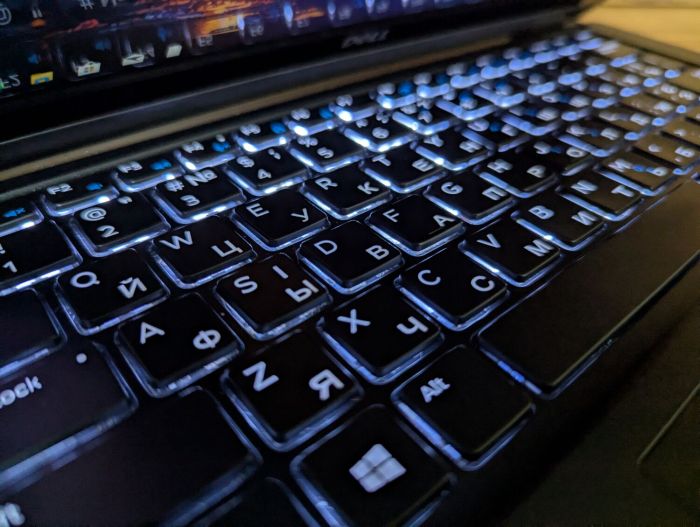 Нетбук-трансформер Dell Latitude 5289 / 12.5" (1920x1080) IPS Touch / Intel Core i7-7600U (2 (4) ядра по 2.8 - 3.9 GHz) / 16 GB DDR3 / 480 GB SSD / Intel HD Graphics 620 / HDMI / WebCam / Windows 10 б/в - зображення 6