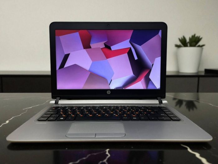 Ноутбук Б-клас HP ProBook 430 G3 / 13.3" (1366x768) TN / Intel Core i5-6200U (2 (4) ядра по 2.3 - 2.8 GHz) / 8 GB DDR3 / 120 GB SSD / Intel HD Graphics 520 / WebCam б/в - изображение 2