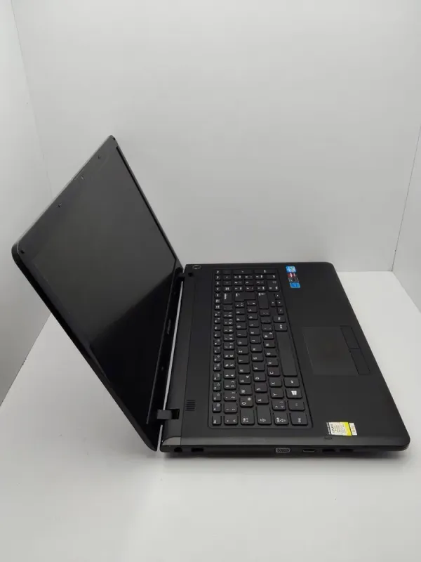 Ноутбук Samsung 350V / 17.3" (1600x900) TN / Intel Core i5-3210M (2 (4) ядра по 2.5 - 3.1 GHz) / 6 GB DDR3 / 500 GB HDD / AMD Radeon HD 7670M, 1 GB DDR3, 128-bit / WebCam б/в - зображення 5