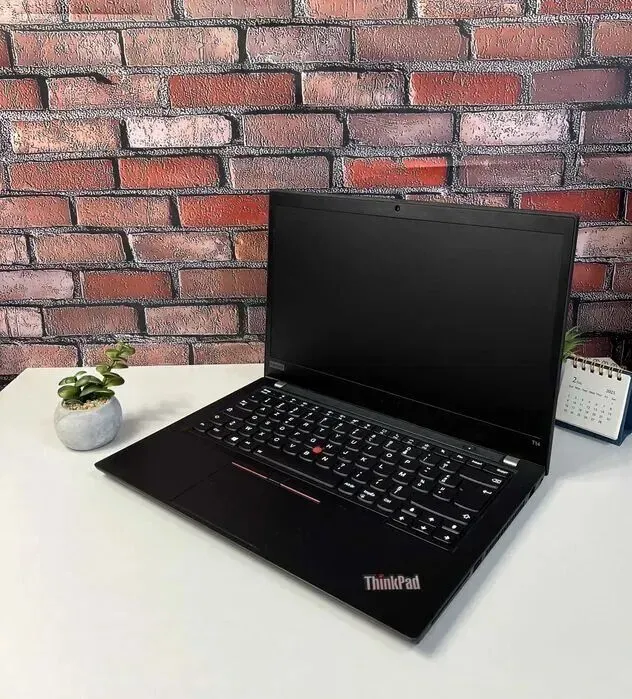 Ультрабук Lenovo ThinkPad T14 Gen 1 / 14" (1920x1080) IPS / Intel Core i5-10310U (4 (8) ядра по 1.7 - 4.4 GHz) / 16 GB DDR4 / 256 GB SSD M.2 / Intel UHD Graphics / WebCam б/в - зображення 8