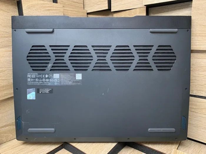 Ноутбук Б-клас Lenovo IdeaPad 3 15ARH7 / 15.6" (1920x1080) IPS / AMD Ryzen 7 6800H (8 (16) ядер по 3.2 - 4.7 GHz) / 16 GB DDR4 / 512 GB SSD M.2 / nVidia GeForce RTX 3050, 4 GB GDDR6, 128-bit / WebCam б/в - зображення 9