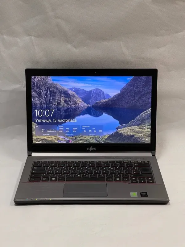 Ноутбук Б-клас Fujitsu LifeBook E744 / 14" (1600x900) TN / Intel Core i7-4702MQ (4 (8) ядра по 2.2 - 3.2 GHz) / 8 GB DDR3 / 120 GB SSD + 500 GB HDD / Intel HD Graphics 4600 / WebCam б/в - зображення 3