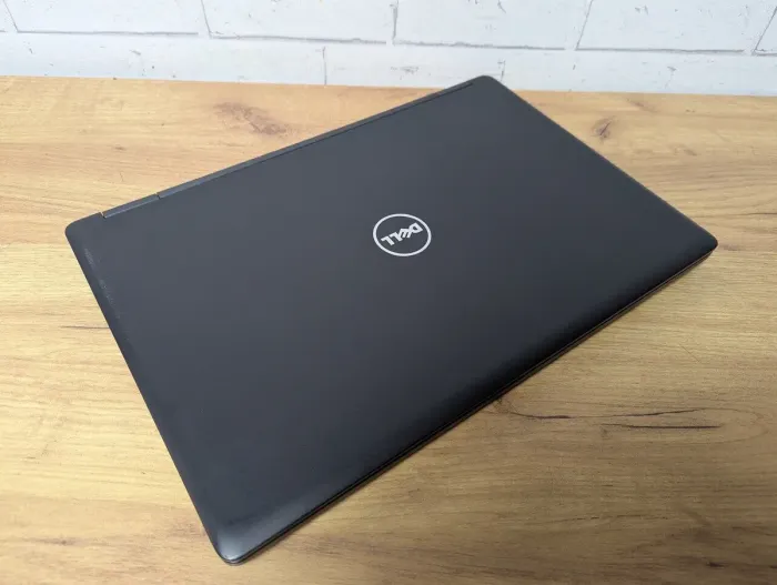 Ноутбук Dell Latitude 5580 / 15.6" (1920x1080) TN / Intel Core i5-6300U (2 (4) ядра по 2.4 - 3.0 GHz) / 8 GB DDR4 / 128 GB SSD / Intel HD Graphics 520 / WebCam б/в - зображення 9