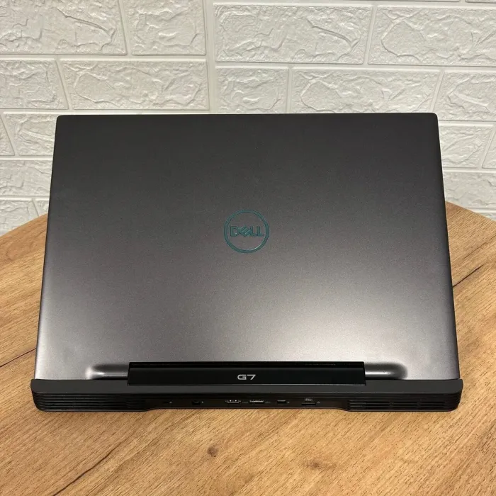 Ігровий ноутбук Б-клас Dell Inspiron G7 7790 / 17.3" (1920x1080) IPS / Intel Core i7-9750H (6 (12) ядер по 2.6 - 4.5 GHz) / 16 GB DDR4 / 256 GB SSD + 1000 GB HDD / nVidia GeForce RTX 2060, 6 GB GDDR6, 192-bit б/в - зображення 3