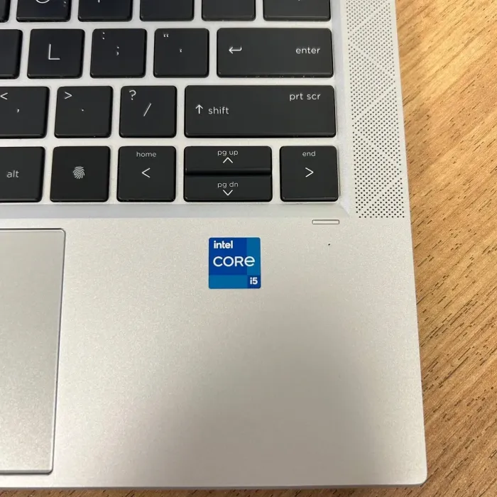 Ультрабук-трансформер HP EliteBook x360 1030 G8 / 13.3" (1920x1080) IPS Touch / Intel Core i5-1135G7 (4 (8) ядра по 2.4 - 4.2 GHz) / 16 GB DDR4 / 256 GB SSD / Intel Iris Xe Graphics / WebCam б/в - зображення 8