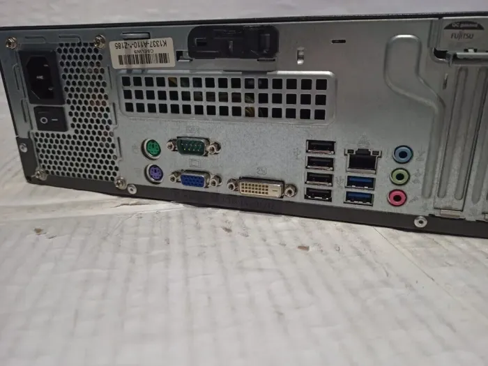 ПК Fujitsu Esprimo E510 E85+ SFF / Intel Core i3-3220 (2 (4) ядра по 3.3 GHz) / 8 GB DDR3 / 500 GB HDD / Intel HD Graphics 2500 / DVD-ROM б/в - зображення 4