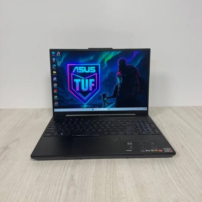 Ігровий ноутбук Asus TUF A16 FA617NT Advantage Edition / 16" (1920x1200) IPS / AMD Ryzen 7 7735HS (8 (16) ядер по 3,2 - 4,75 ГГц) / 16 ГБ DDR5 / 512 ГБ SSD NVMe / AMD Radeon RX 7700S, 8 ГБ GDDR6, 128-біт / Веб-камера б/в - зображення 2