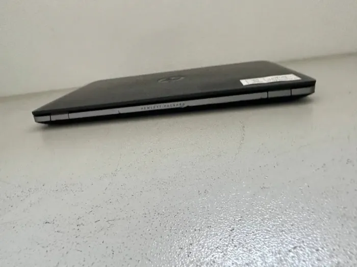 Ноутбук Б-клас HP EliteBook 840 G2 / 14" (1600x900) TN / Intel Core i5-5300U (2 (4) ядра по 2.3 -2.9 GHz) / 8 GB DDR3 / 120 GB SSD / Intel HD Graphics 5500 / WebCam / VGA б/в - зображення 6