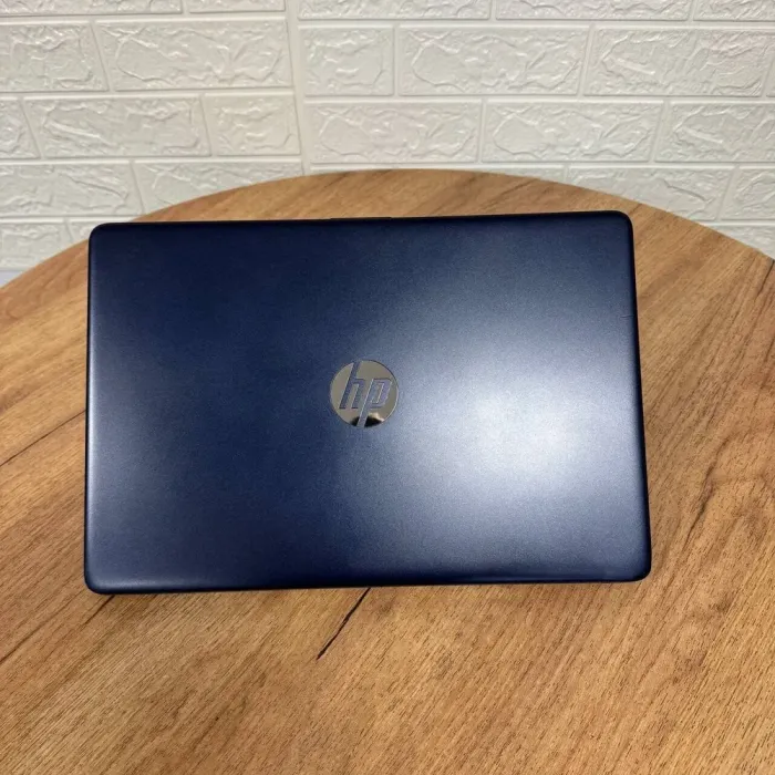 Ультрабук Б-клас HP 15-dy2762wm / 15.6" (1920x1080) TN / Intel Core i7-1165G7 (4 (8) ядра по 2.8 - 4.7 GHz) / 16 GB DDR4 / 512 GB SSD / Intel Iris Xe Graphics / WebCam б/в - зображення 3