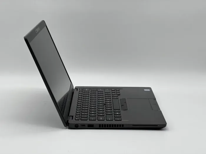 Ультрабук Dell Latitude 5400 / 14" (1920x1080) IPS / Intel Core i5-8365U (4 (8) ядра по 1.6 - 4.1 GHz) / 8 GB DDR4 / 120 GB SSD / Intel UHD Graphics / WebCam б/в - зображення 3