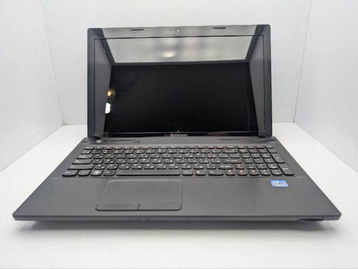 Ноутбук Lenovo Ideapad N580 / 15.6" (1366x768) TN / Intel Core i3-3110M (2 (4) ядра по 2.4 GHz) / 8 GB DDR3 / 128 GB SSD / Intel HD Graphics 4000 / WebCam / DVD-ROM б/в - изображение 3