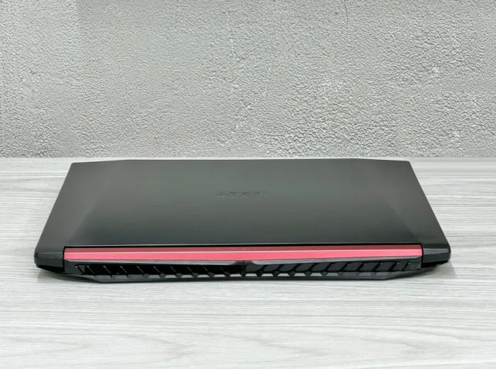 Ігровий ноутбук Acer Nitro 5 AN515-42 / 15.6" (1920x1080) IPS / AMD Ryzen 5 2500U (4 (8) ядра по 2.0 - 3.6 GHz) / 16 GB DDR4 / 256 GB SSD M.2 + 1000 GB HDD / AMD Radeon RX 560X, 4 GB GDDR5, 128-bit / WebCam б/в - зображення 3