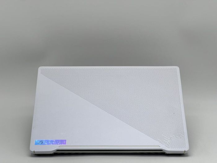 Ігровий ноутбук Б-класу Asus ROG Zephyrus G14 GA401QM / 14" (1920x1080) IPS / AMD Ryzen 9 5900HS (8 (16) ядер по 3,0 - 4,6 ГГц) / 24 ГБ DDR4 / 960 ГБ SSD / nVidia GeForce RTX 3060, 6 ГБ GDDR6, 192-біт б/в - зображення 5