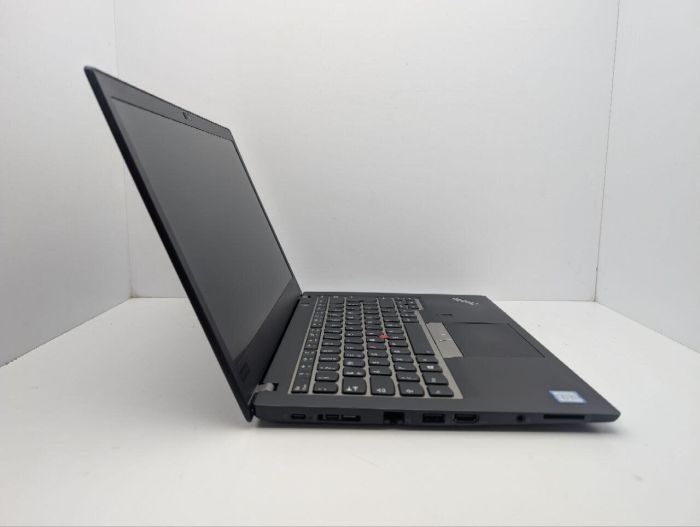 Ультрабук Lenovo ThinkPad T480s / 14" (1920x1080) IPS / Intel Core i7-8550U (4 (8) ядра по 1.8 - 4.0 GHz) / 8 GB DDR4 / 512 GB SSD M.2 / Intel UHD Graphics 620 / WebCam б/в - зображення 4