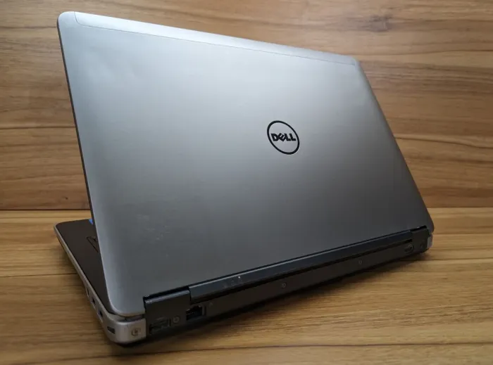Ноутбук Dell Latitude E6440 / 14" (1366x768) TN / Intel Core i5-4310M (2 (4) ядра по 2.7 - 3.4 GHz) / 8 GB DDR3 / 256 GB SSD / Intel HD Graphics 4600 / WebCam / Windows 10 б/в - зображення 7