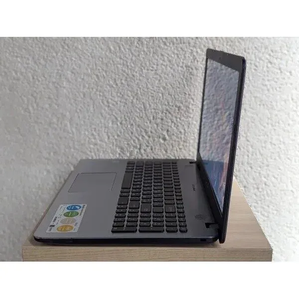 Ноутбук Б-клас Asus VivoBook X541U / 15.6" (1366x768) TN / Intel Core i5-7200U (2 (4) ядра по 2.5 - 3.1 GHz) / 12 GB DDR3 / 128 GB SSD / Intel HD Graphics 520 / WebCam б/в - зображення 6