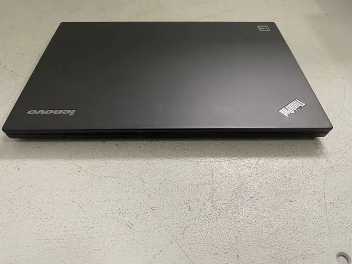 Ноутбук Lenovo ThinkPad T450s / 14" (1600x900) TN / Intel Core i5-5300U (2 (4) ядра 2.3 - 2.9 GHz) / 8 GB DDR3 / 128 GB SSD / Intel HD Graphics 5500 / WebCam б/в - зображення 5