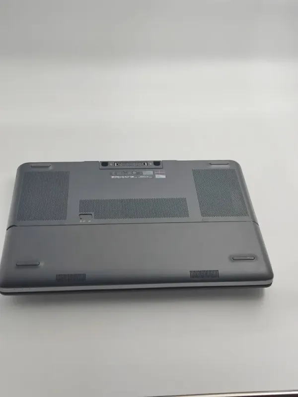 Мобільна робоча станція Б-клас Dell Precision 7510 / 15.6" (1920x1080) IPS / Intel Xeon E3-1535M v5 (4 (8) ядра по 2.9 - 3.8 GHz) / 16 GB DDR4 / 256 GB SSD / nVidia Quadro M2000M, 4 GB GDDR5, 128-bit б/в - зображення 8