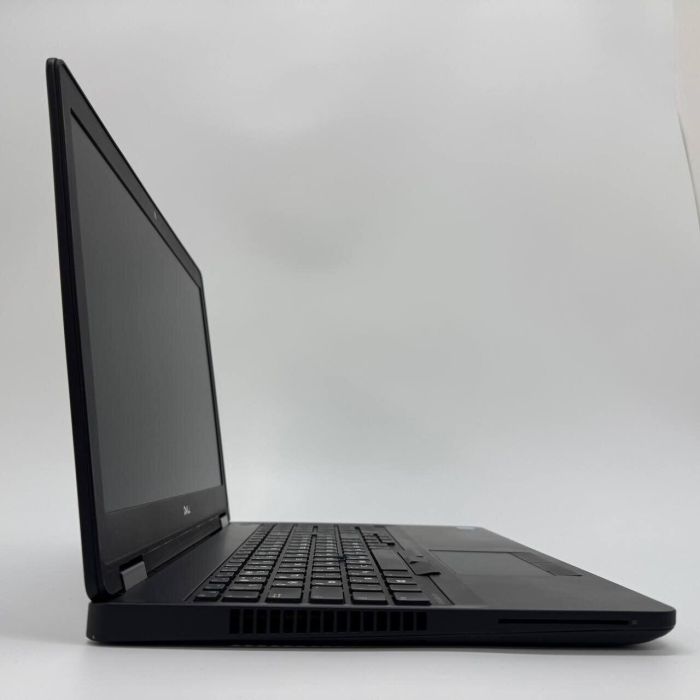 Ноутбук Dell Latitude 5570 / 15.6" (1920x1080) IPS / Intel Core i7-6820HQ (4 (8) ядра по 2.7 - 3.6 GHz) / 8 GB DDR4 / 256 GB SSD / AMD Radeon R7 M360, 2 GB GDDR3, 64-bit / WebCam б/в - зображення 7